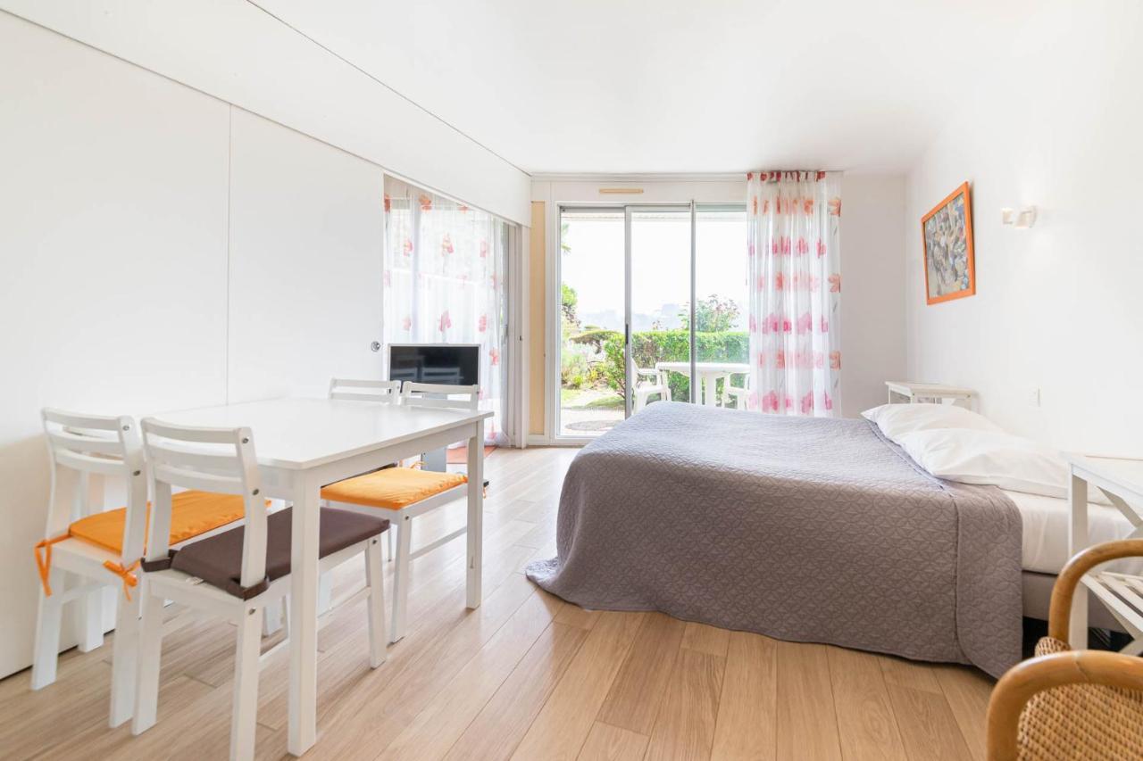 Residence Le Crystal Dinard Plage Exterior photo
